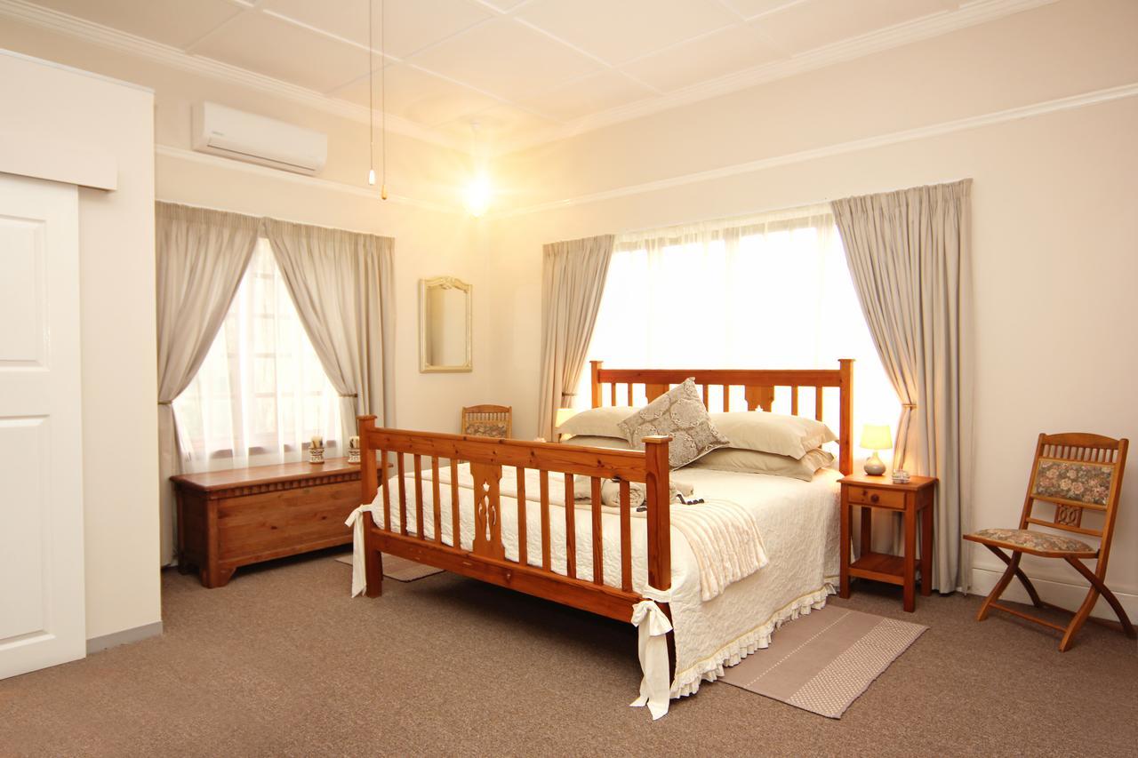 Belle Vue Hotel Queenstown Exterior photo